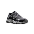 9060 "Black / Castlerock"