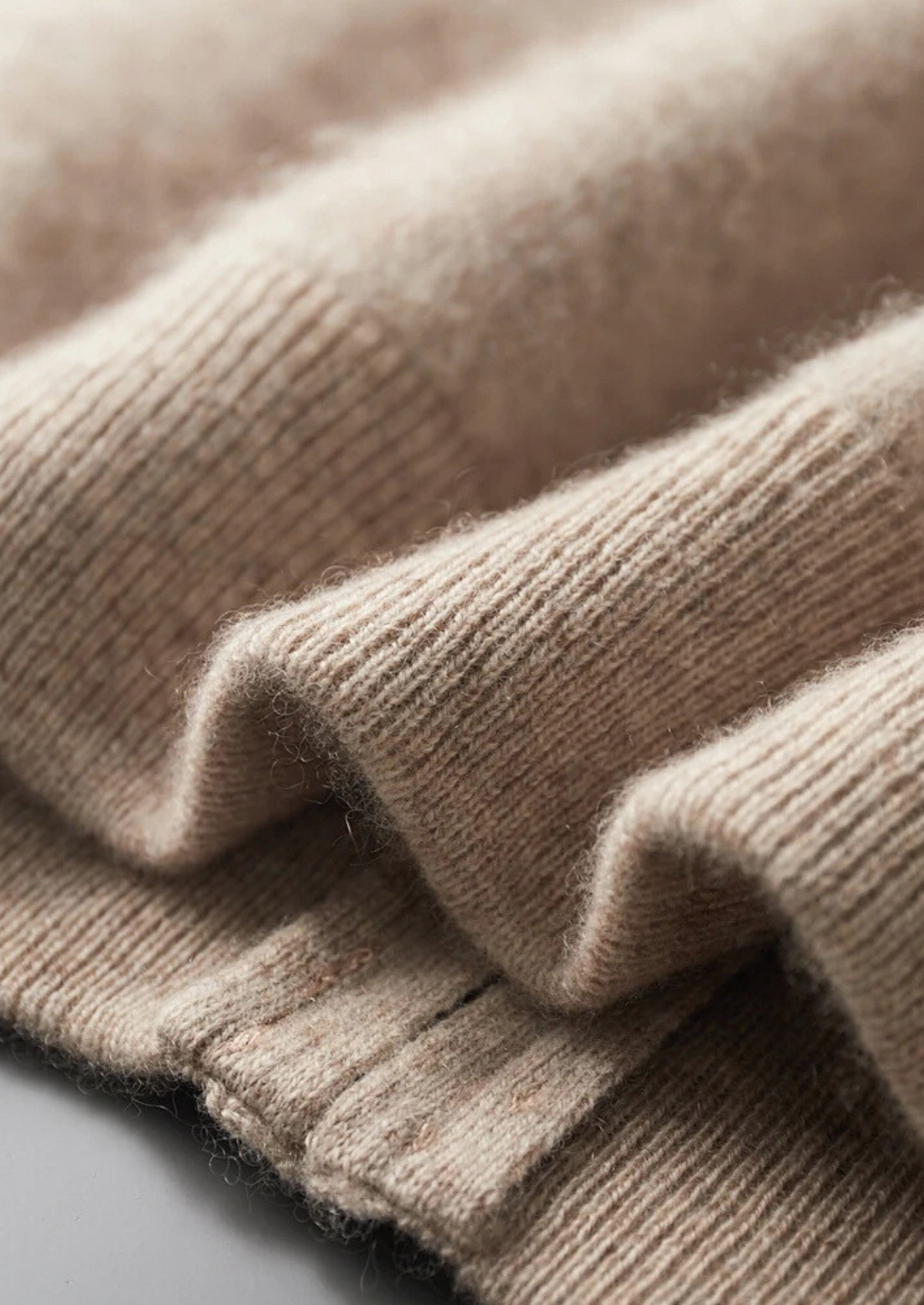 Premium Cashmere Two-Tone Zip Cardigan